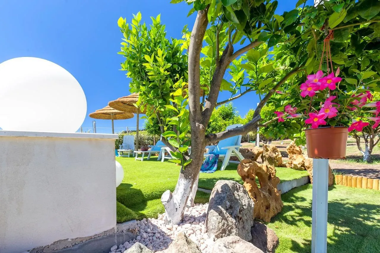 Residenza Alla Collina & Romantic Spa Porto Conte Villa
