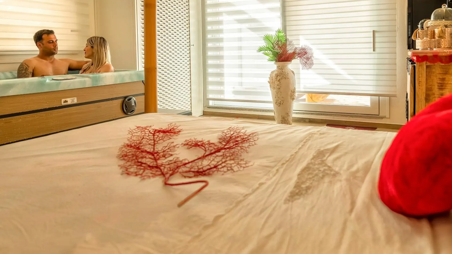 Residenza Alla Collina & Romantic Spa Porto Conte 0*,  Italy
