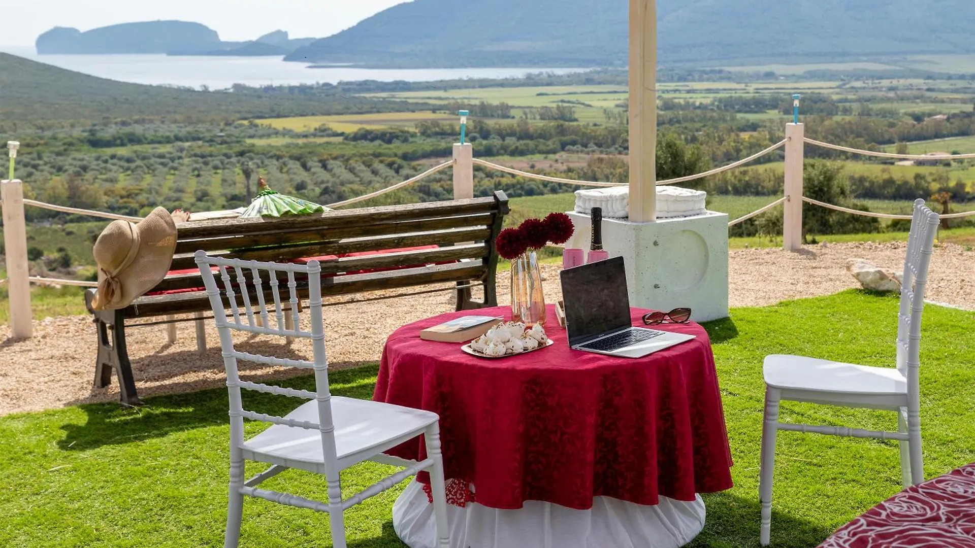 Villa Residenza Alla Collina & Romantic Spa Porto Conte Italy